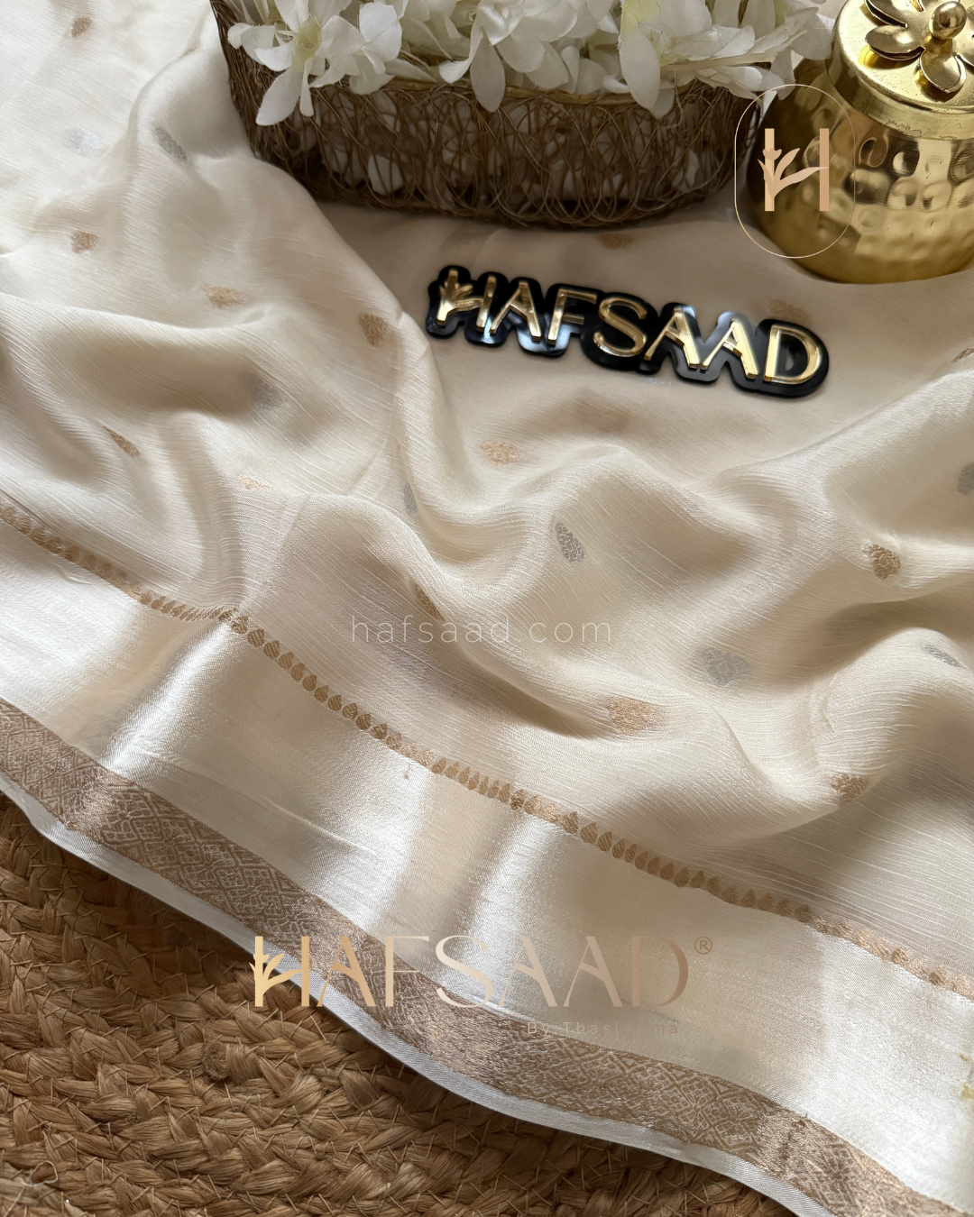 Tharini-Pure chinnon saree (Half white)