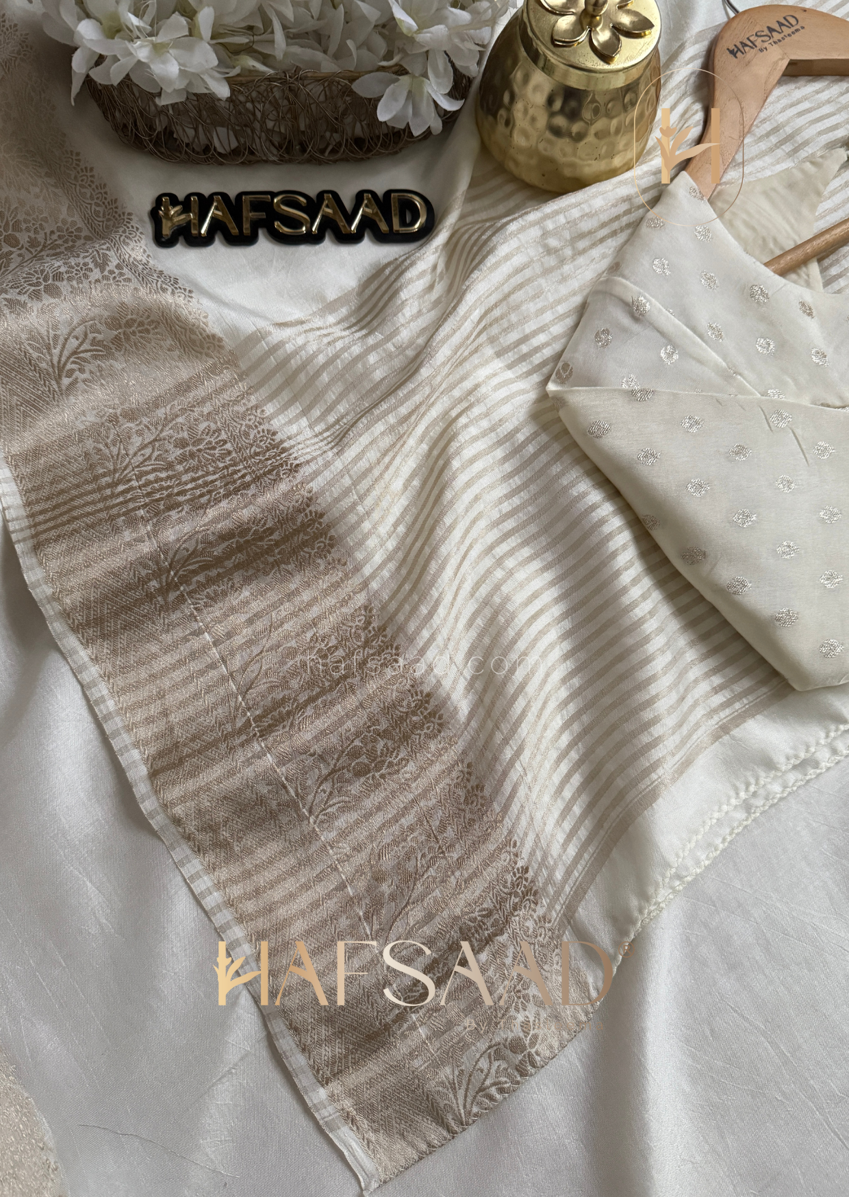 Maya - Silk cotton saree (Half white)