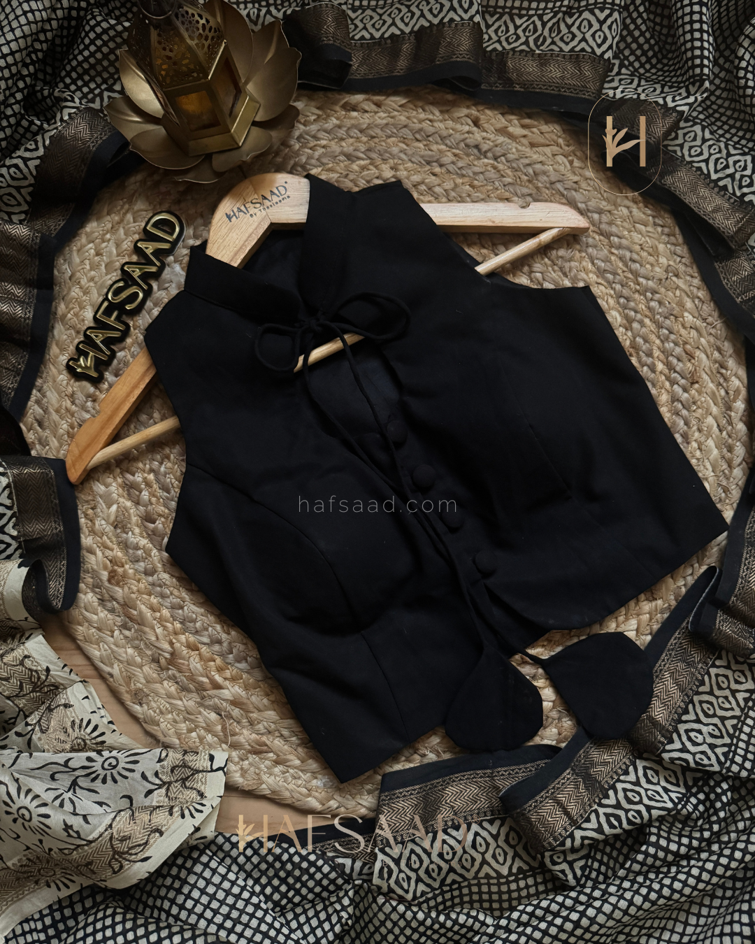 Pramila- Pure Maheswari Silk (Small chex)
