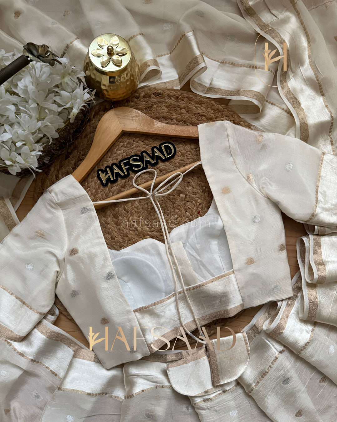 Tharini-Pure chinnon saree (Half white)
