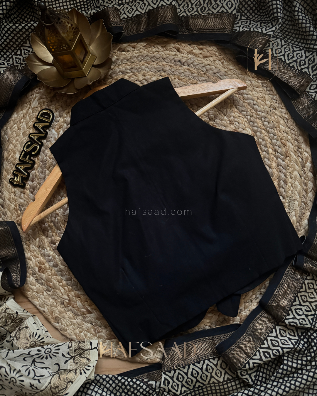 Pramila- Pure Maheswari Silk (Small chex)