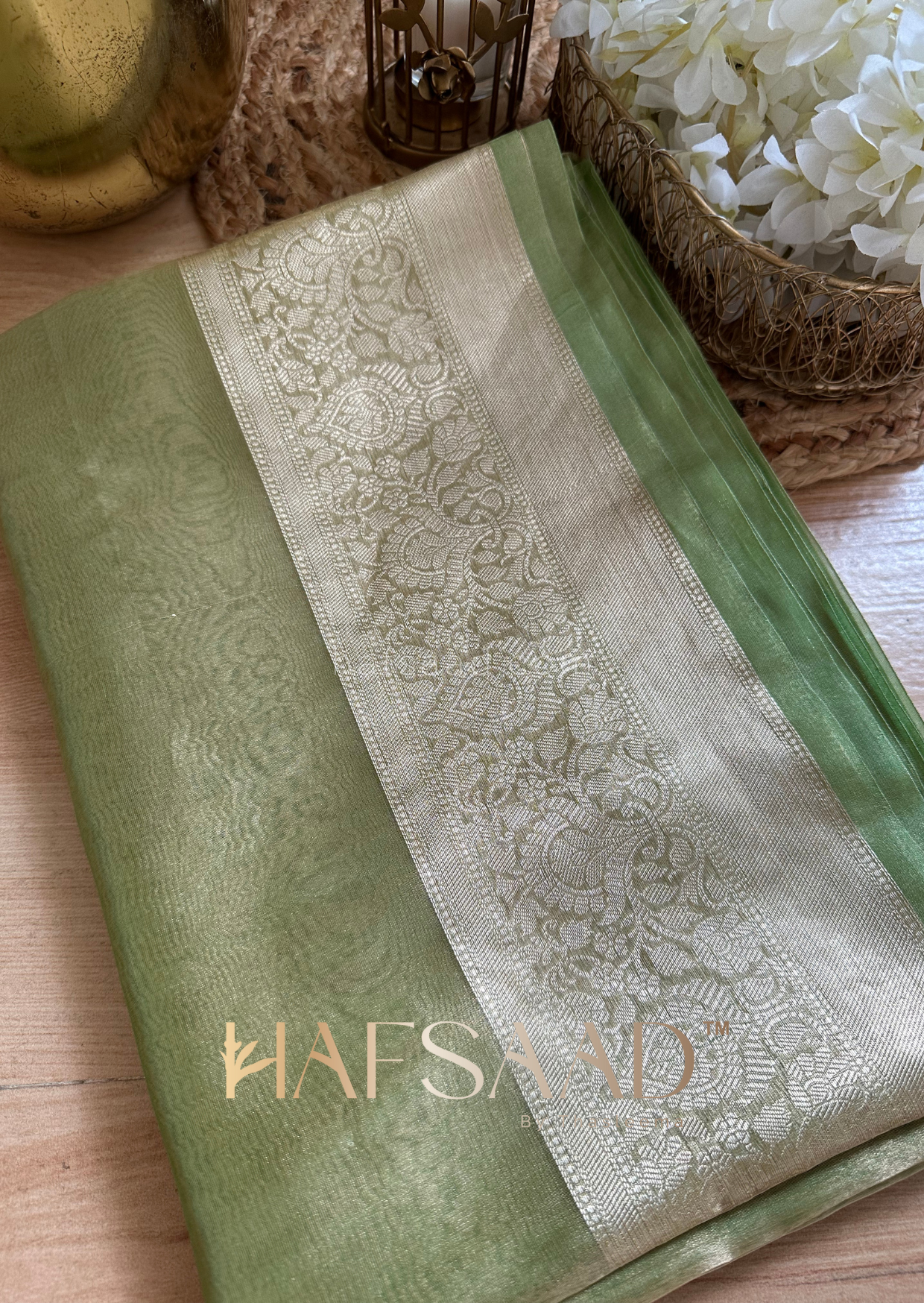 Banaras story- Pure Banaras Tissue silk (Green)