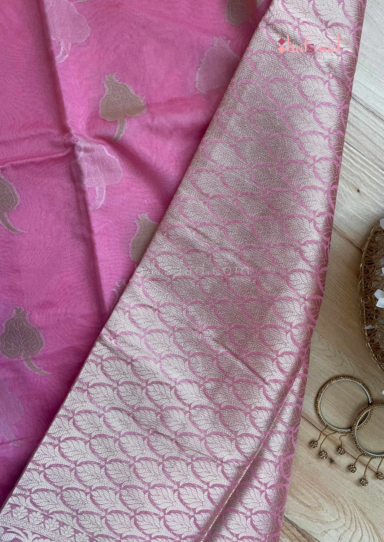 Amrutha-pink silk saree