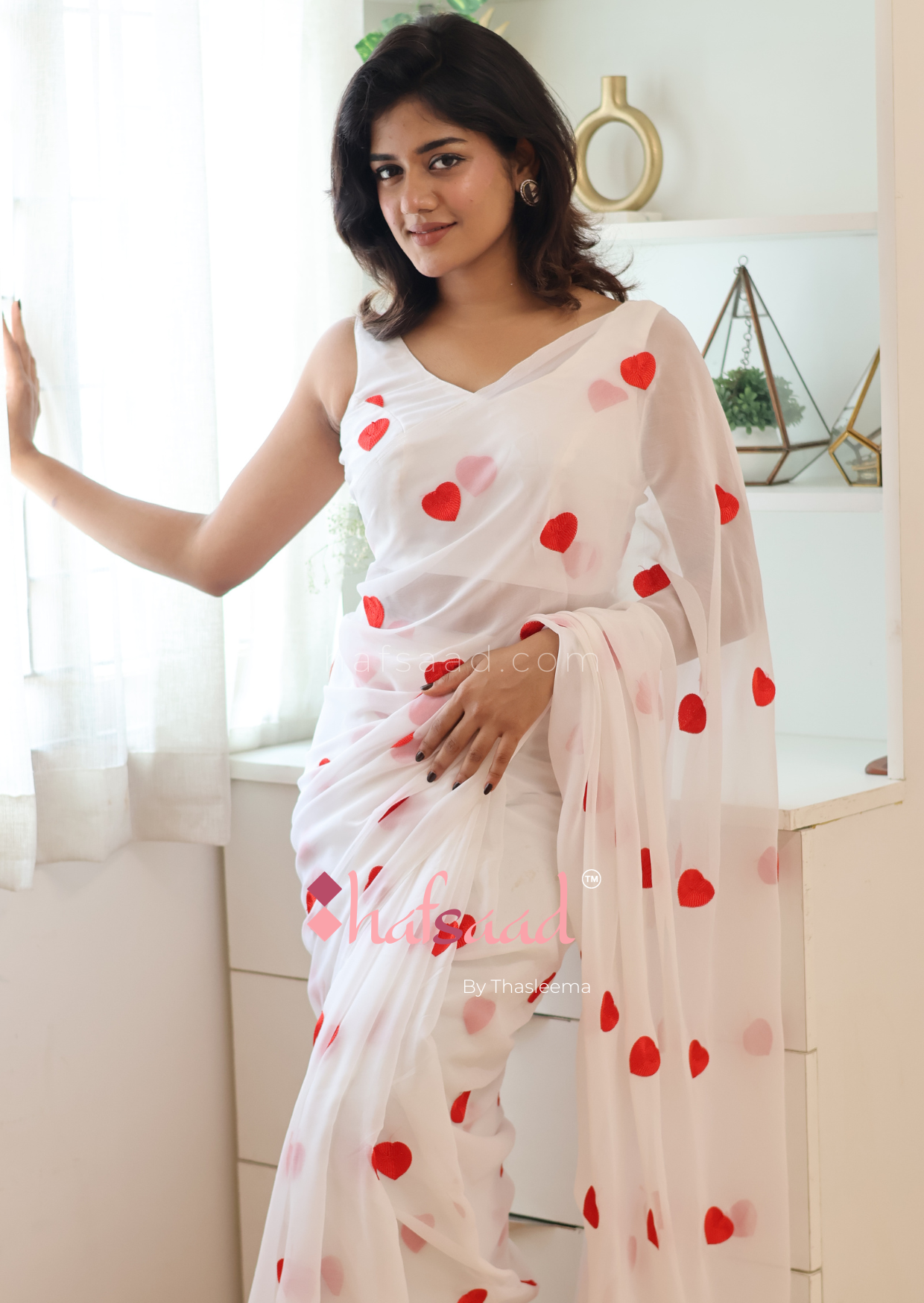 Lil Heart- Ready to wear saree (White)
