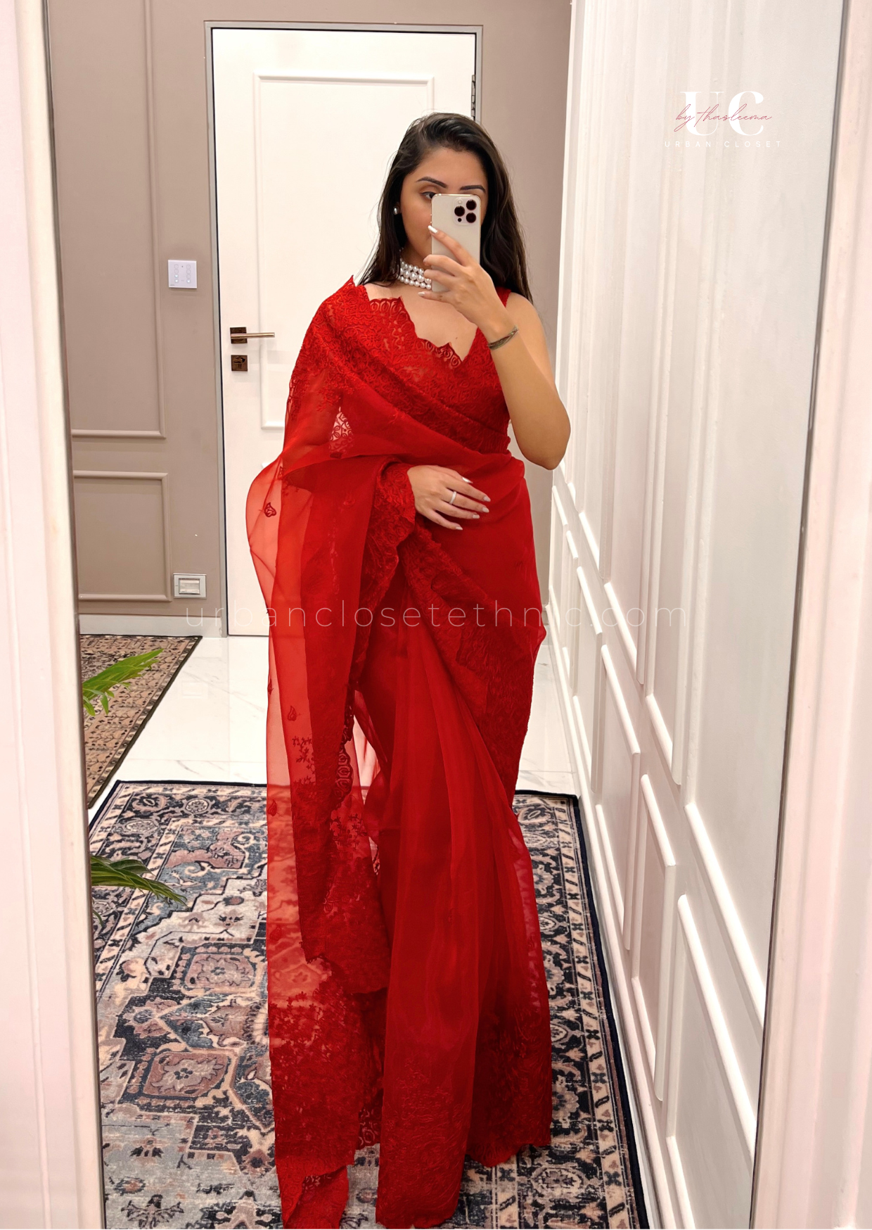 Daffodil- Designer organza saree (Red)