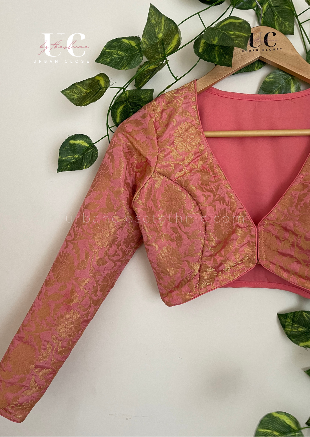 Isha Banaras Blouse- Pink