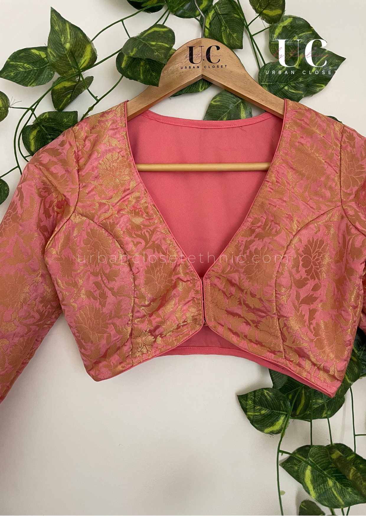 Isha Banaras Blouse- Pink