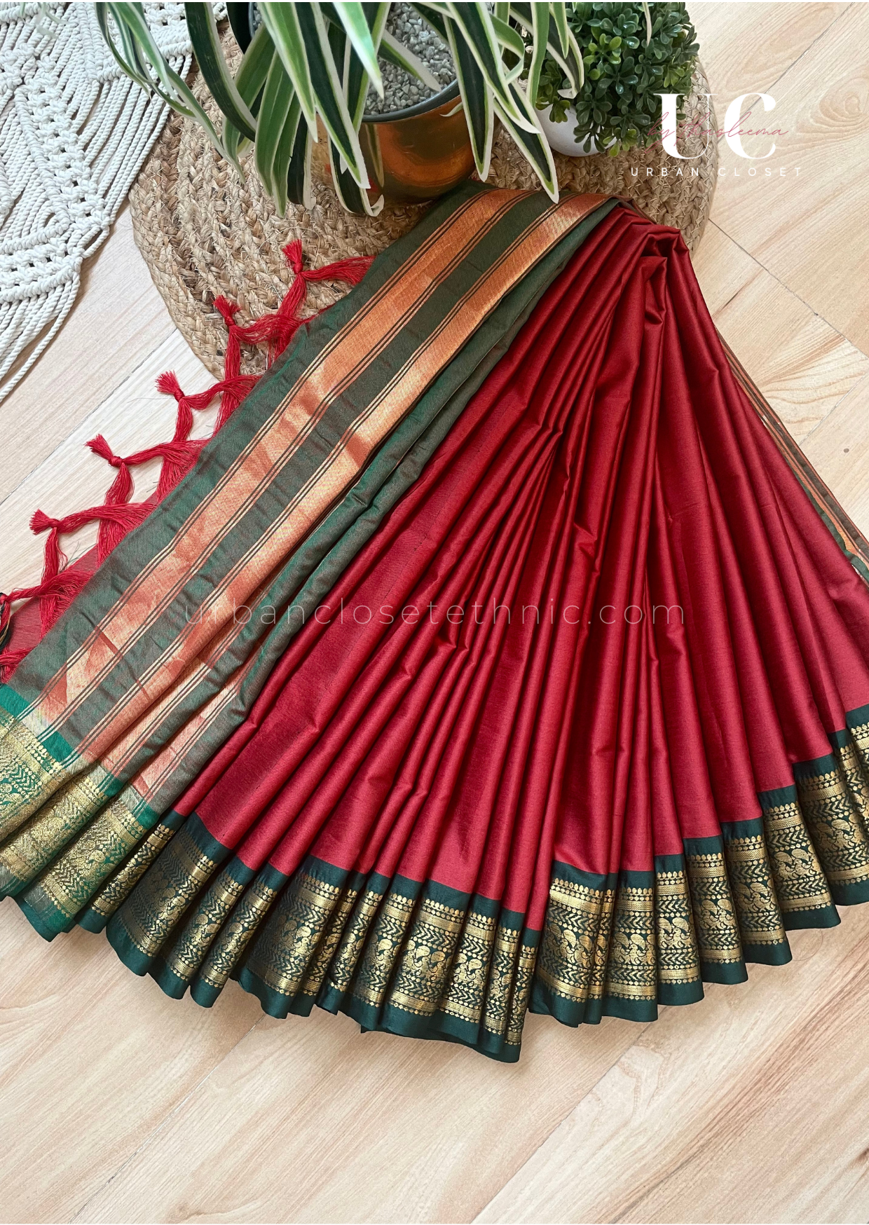 Malavika-semi paithani silk